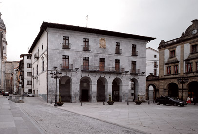 Fachada ayuntamiento de Azkoitia (2006)